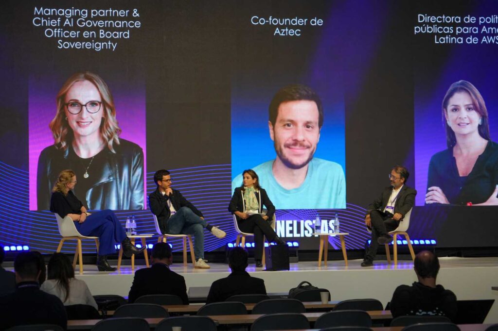 14 2do Congreso Alianza In – Futuro Digital 2030