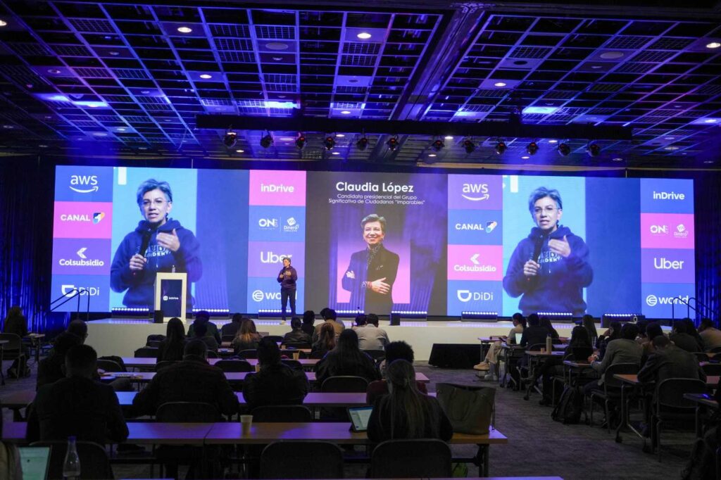 25 2do Congreso Alianza In – Futuro Digital 2030