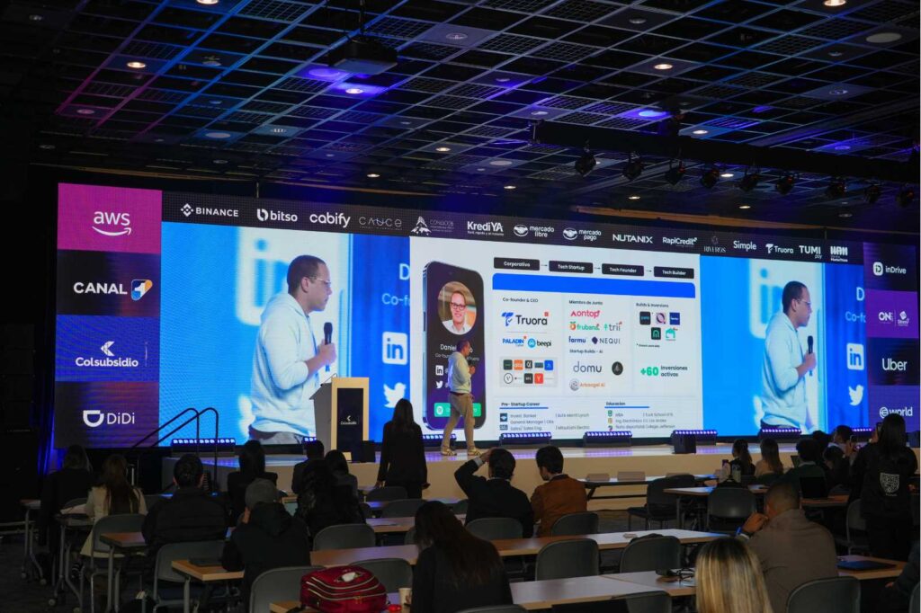 42 2do Congreso Alianza In – Futuro Digital 2030